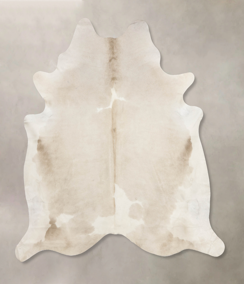 Luxurious Champagne Cowhide Rug - Premium Quality Brazilian Hair