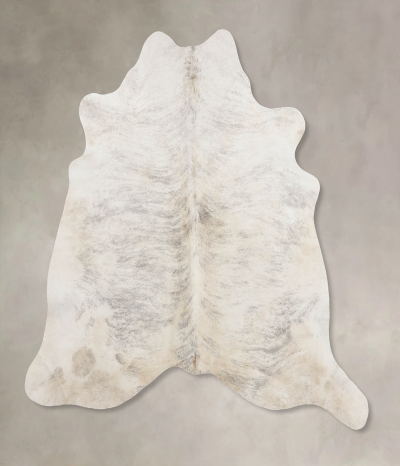 Luxurious Grey Brindle X-Large Cowhide Rug - Perfect for Any Space